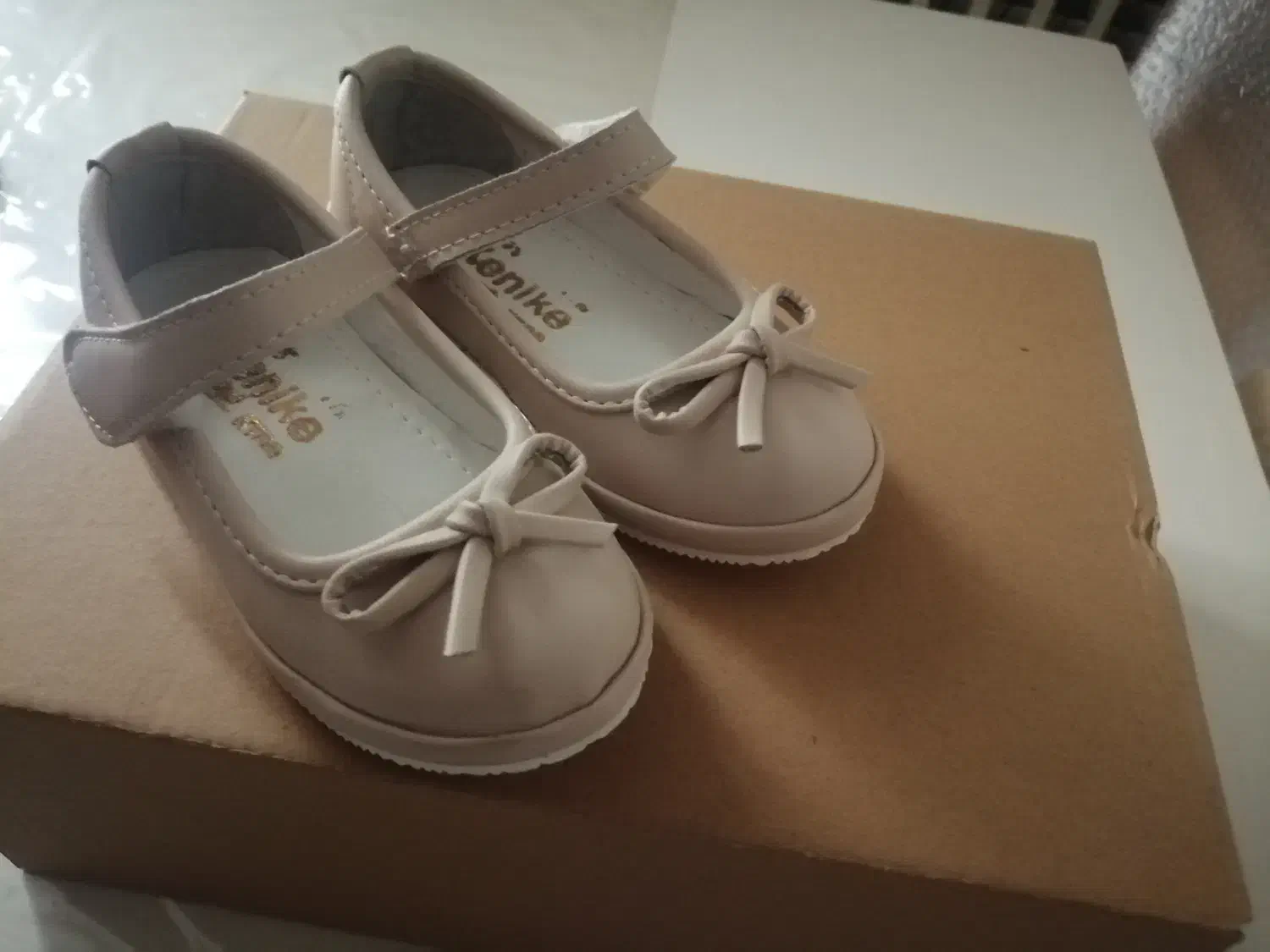 کفش بچه گانه|کفش و لباس بچه|ساری, |دیوار