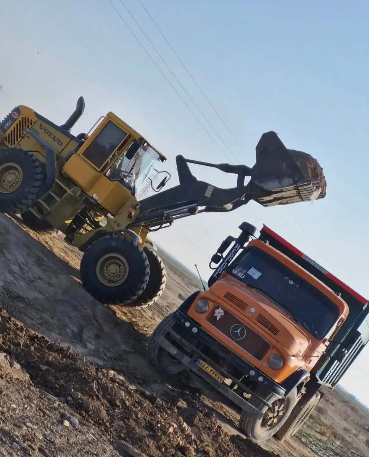 پیمانکاری حیدری مینی بیل ، لودر ، جرثقیل ، بنز تک|خدمات حمل و نقل|بوئین زهرا, |دیوار