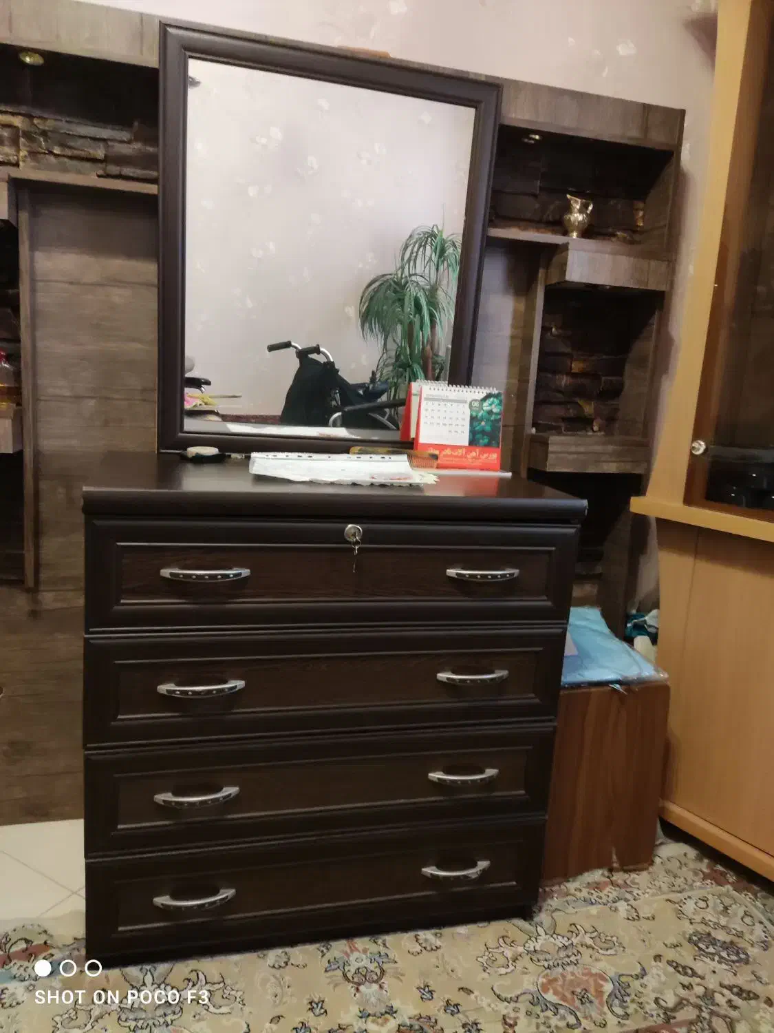 میز درآور همراه با آینه|جاکفشی، کمد، دراور|ری, ظهیرآباد|دیوار