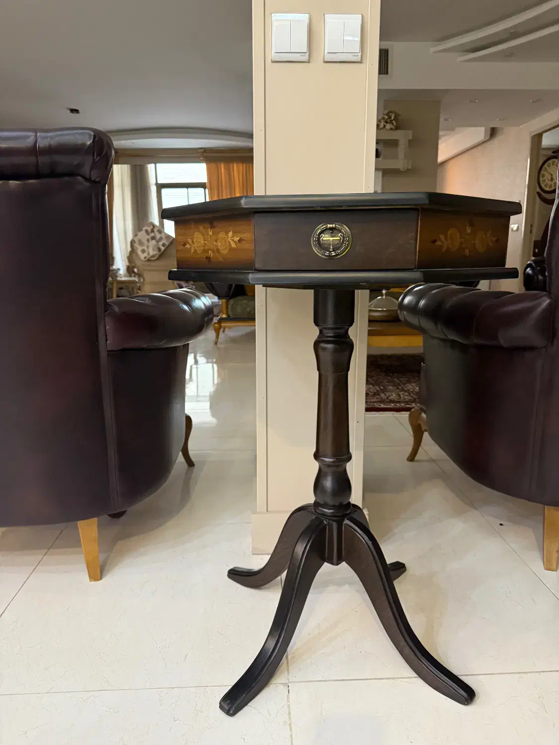 میز تلفن|میز تلفن|اصفهان, شاهزید|دیوار