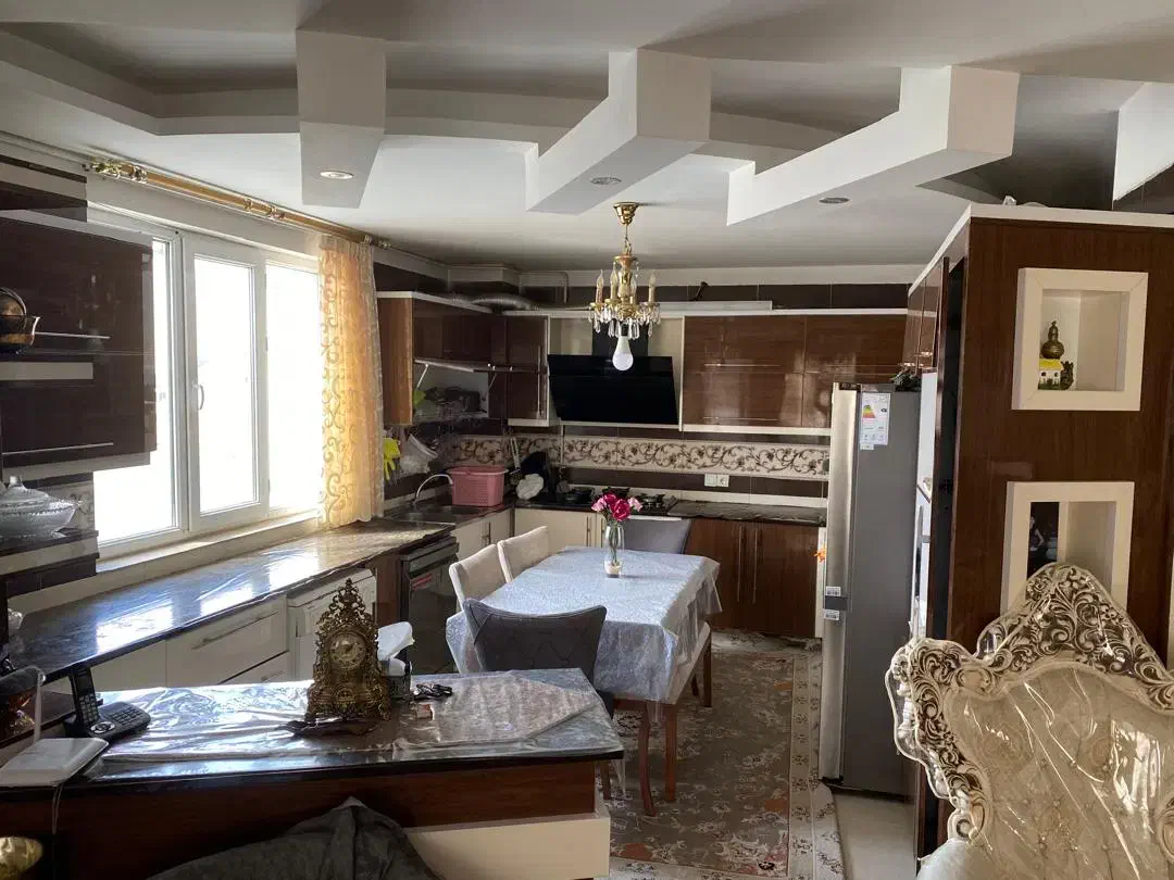 122 متر / دوبر / ثریا|فروش آپارتمان|بروجرد, |دیوار