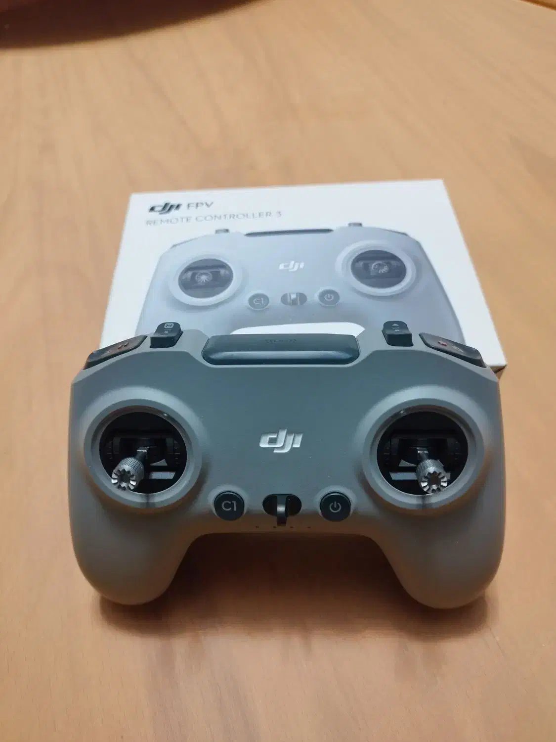 ریموت کنترل dji 3|دوربین عکاسی و فیلم‌برداری|کرج, اصفهانی‌ها|دیوار