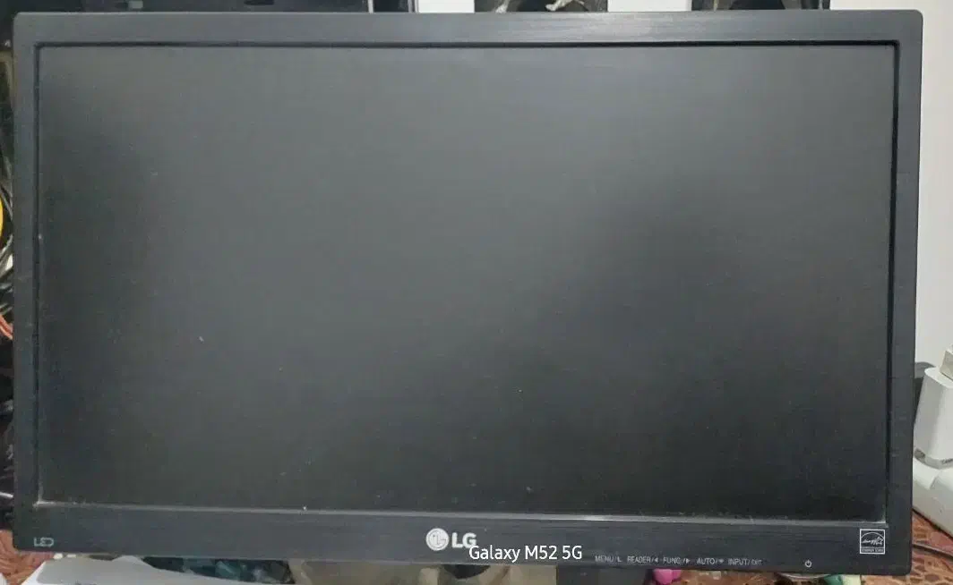 مانیتور۱۹اینچ ال ای دی|قطعات و لوازم جانبی رایانه|بندرعباس, |دیوار