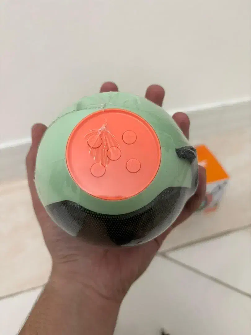 اسپیکر|پخشکننده همراه|فردیس, فردیس|دیوار