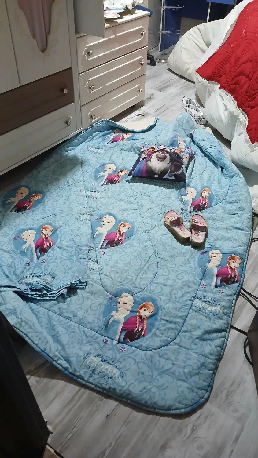 لحاف قدیمی وسالم|رختخواب، بالش، پتو|شاندیز, |دیوار