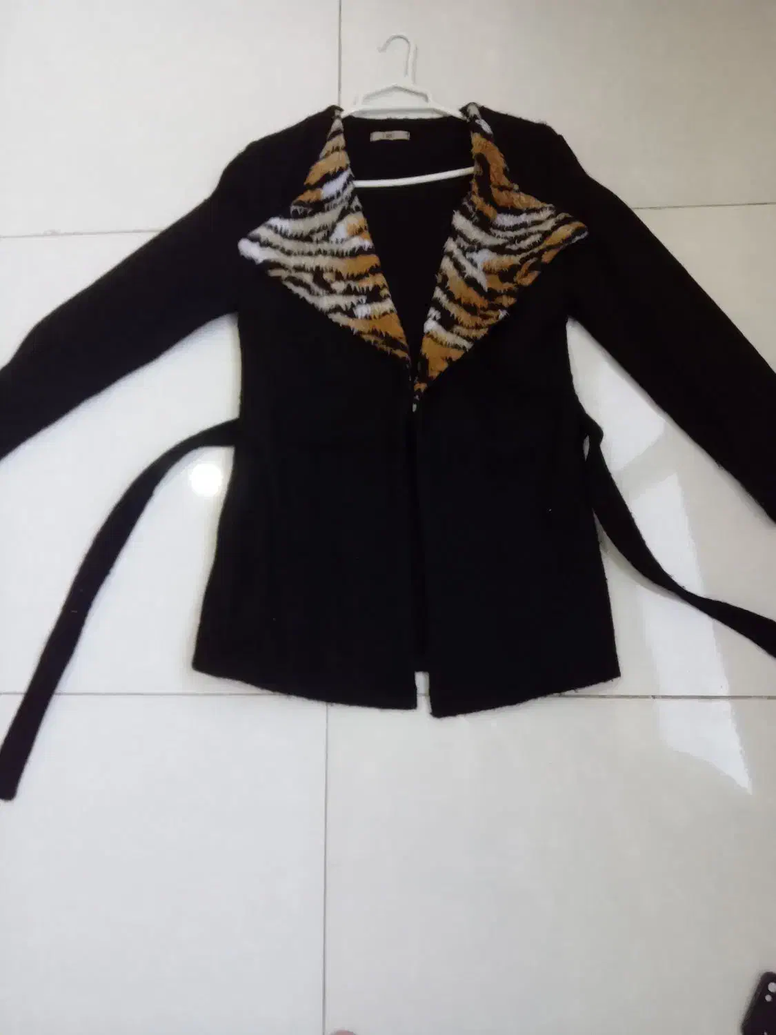 پالتو زمستانی|لباس|دورود, |دیوار