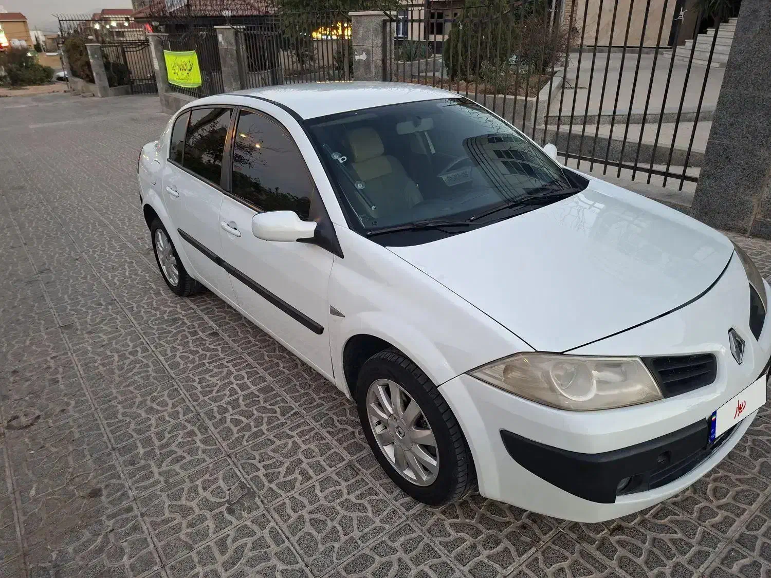 مگان 1600دنده ای ،خانگی|خودرو سواری و وانت|شیراز, معالی‌آباد|دیوار