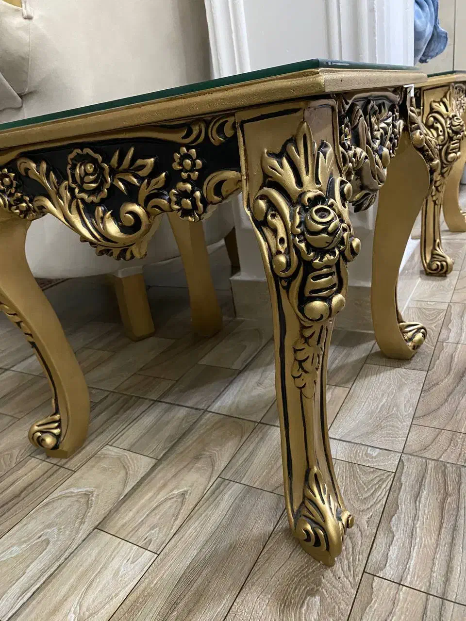 میز عسلی یا جلومبلی|مبلمان خانگی و میز عسلی|رشت, باهنر|دیوار