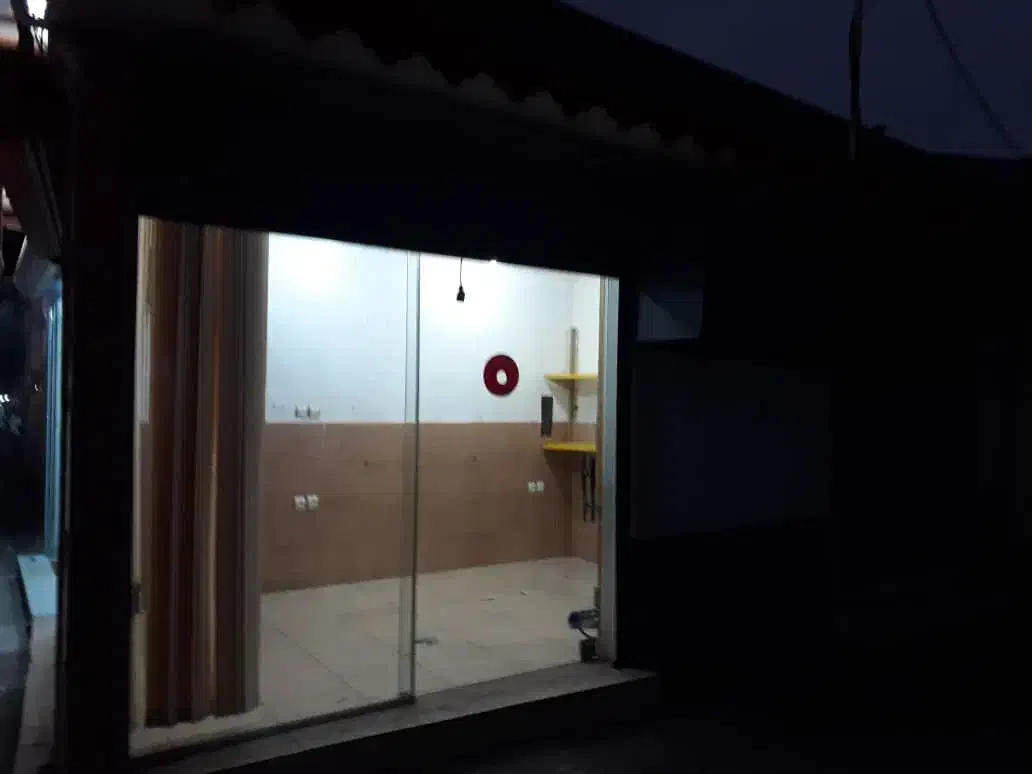 مغازه ۱۴ متری/مالکیت/جانبازان|فروش مغازه و غرفه|رشت, تازه آباد|دیوار