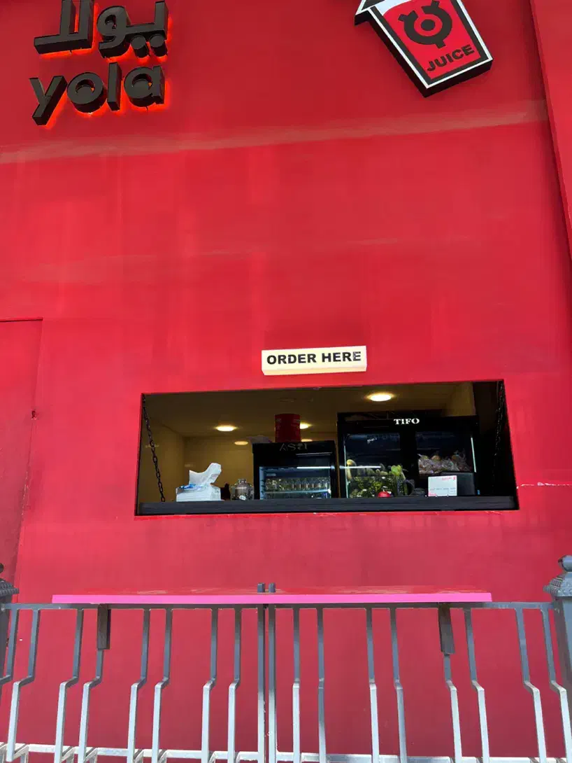 واگذاری با کل وسایل ۷۸۰ میلیون|اجارهٔ مغازه و غرفه|شیراز, ستارخان|دیوار