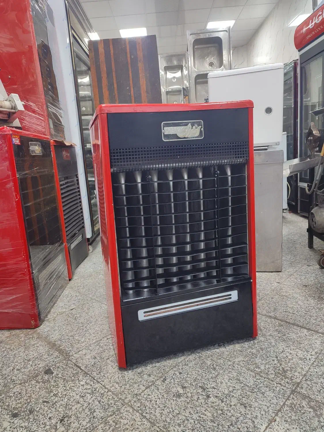 بخاری انرژی 640شیر  ایتالیایی در حد نو|بخاری، هیتر، شومینه|نسیم‌شهر, |دیوار