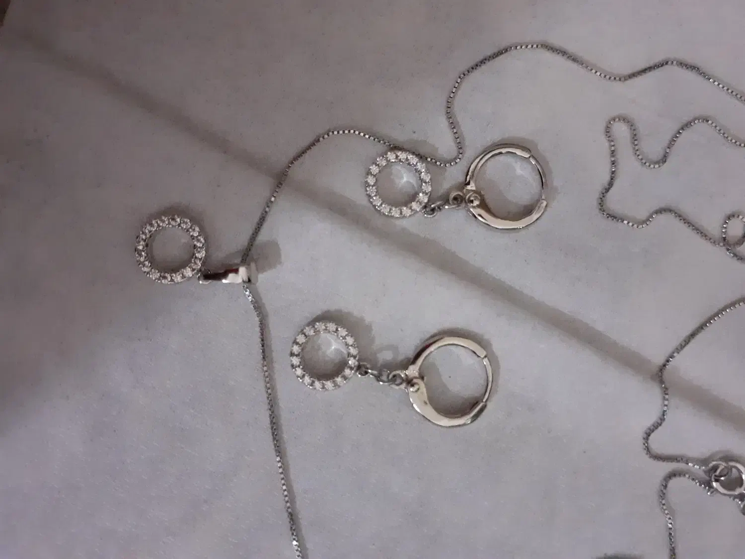 فروش نیم ست نو|بدلیجات|شیراز, باغ تخت|دیوار