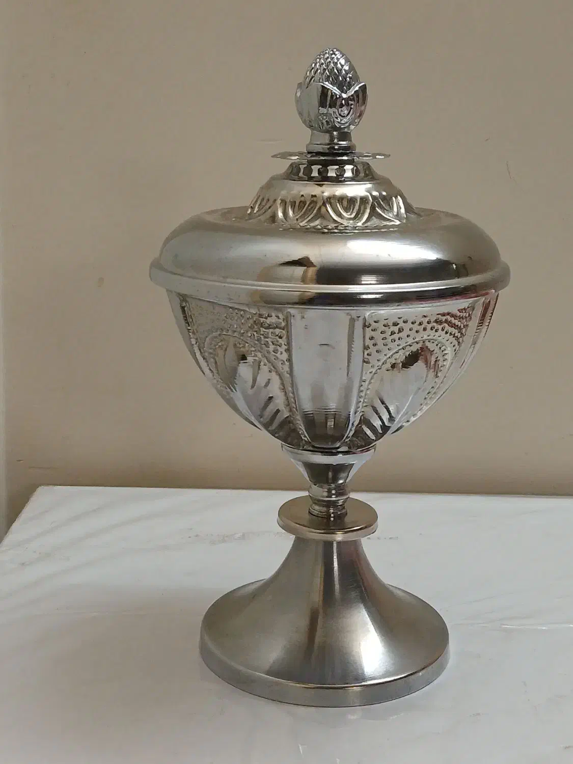 جاشکلاتی نو|کلکسیون اشیاء عتیقه|تهران, آهنگران (سراسیاب دولاب)|دیوار