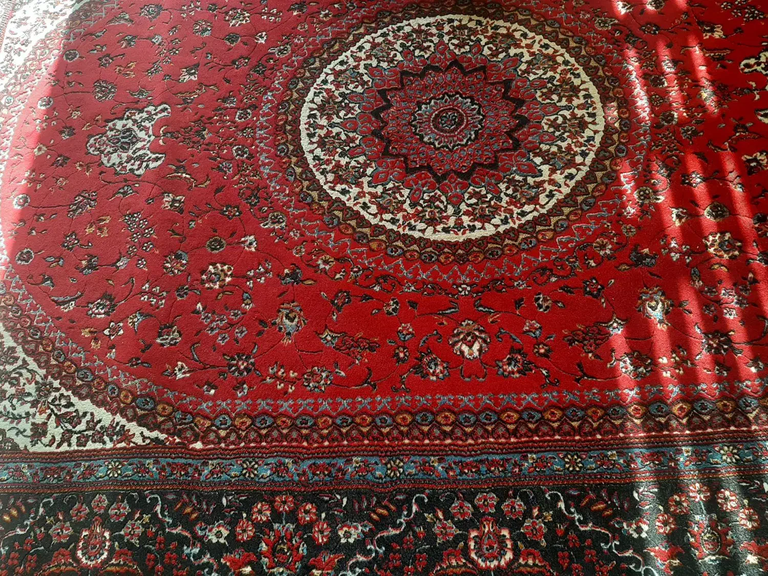 قالی ۹متری|فرش|صدرا-فارس, فاز ۲|دیوار