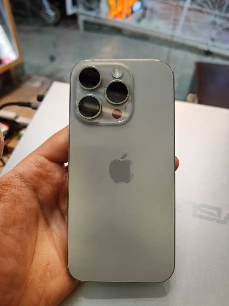 iPhone 15 Pro|موبایل|ابهر, |دیوار