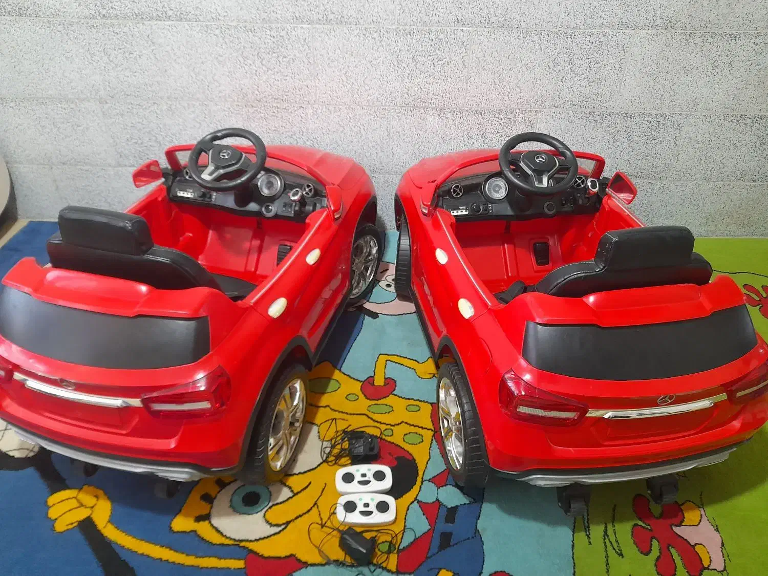 دو عدد ماشین شارژی مرسدس بنز|اسباب‌‌بازی|کرمانشاه, |دیوار