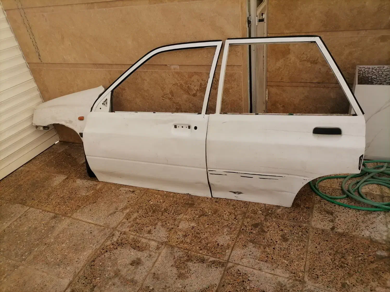 درب جلو عقب گلگیر سمت راننده پراید|قطعات یدکی و لوازم جانبی|یزد, |دیوار