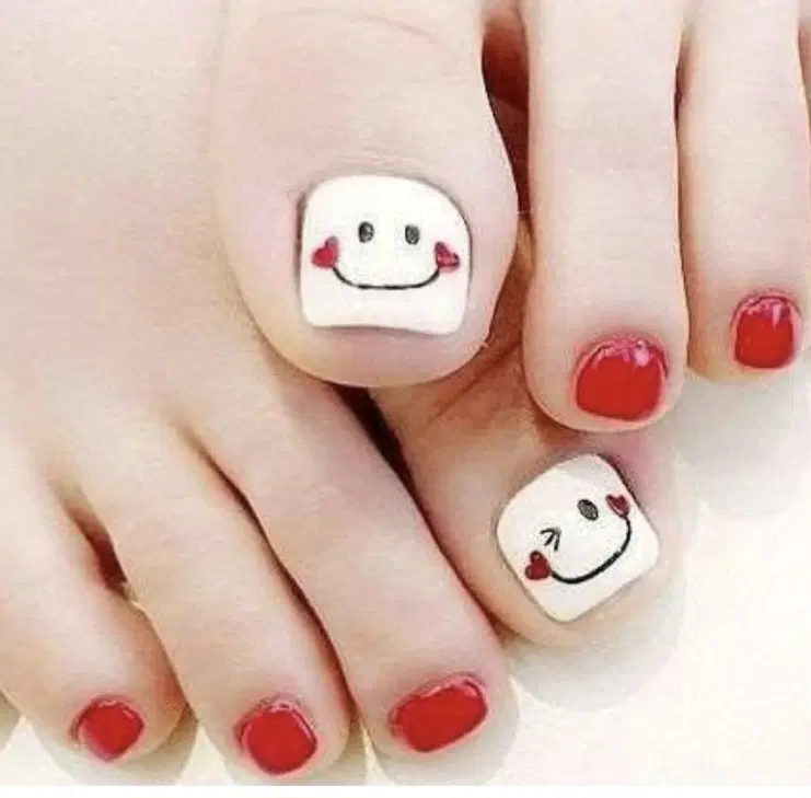 ناخن کار و مژه کار|استخدام درمانی، زیبایی، بهداشتی|تهران, استخر|دیوار