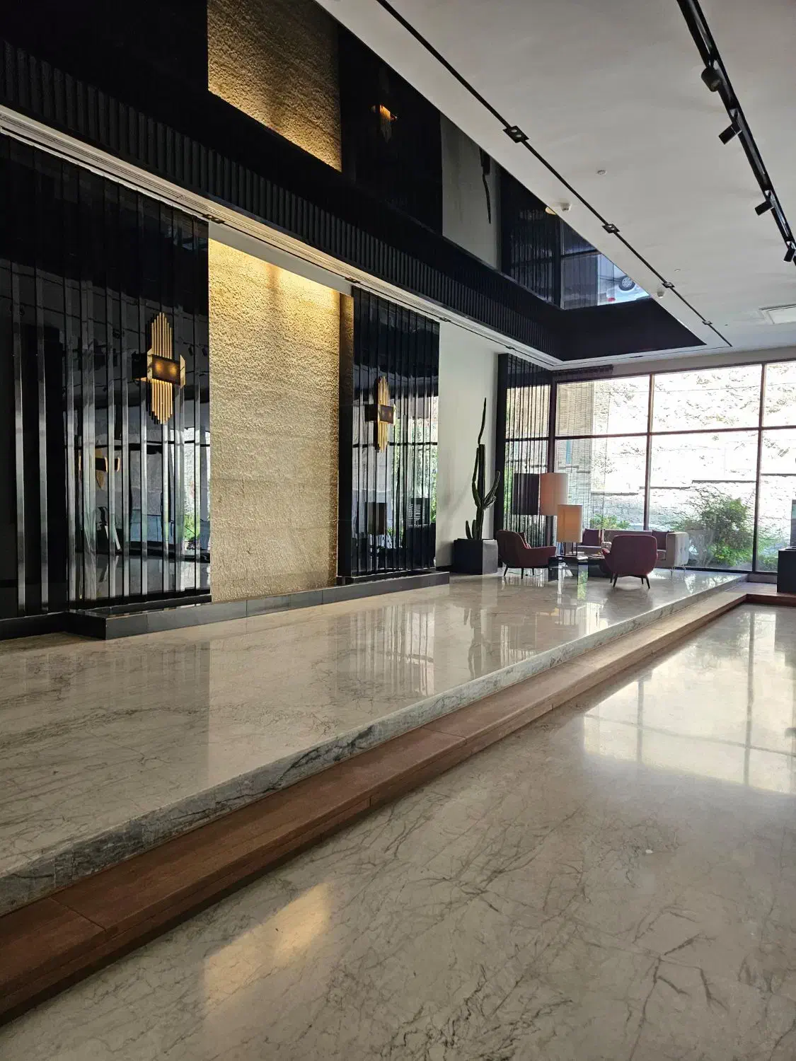 ۳۰۰ متر مدرن نیاوران/تک واحدی/مشاعات کامل