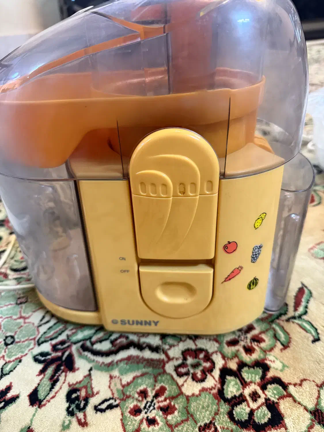 ابمیوه گیری مارک سونیا|آبمیوه‌گیر و آب‌مرکبات‌گیر|قم, لسانی|دیوار