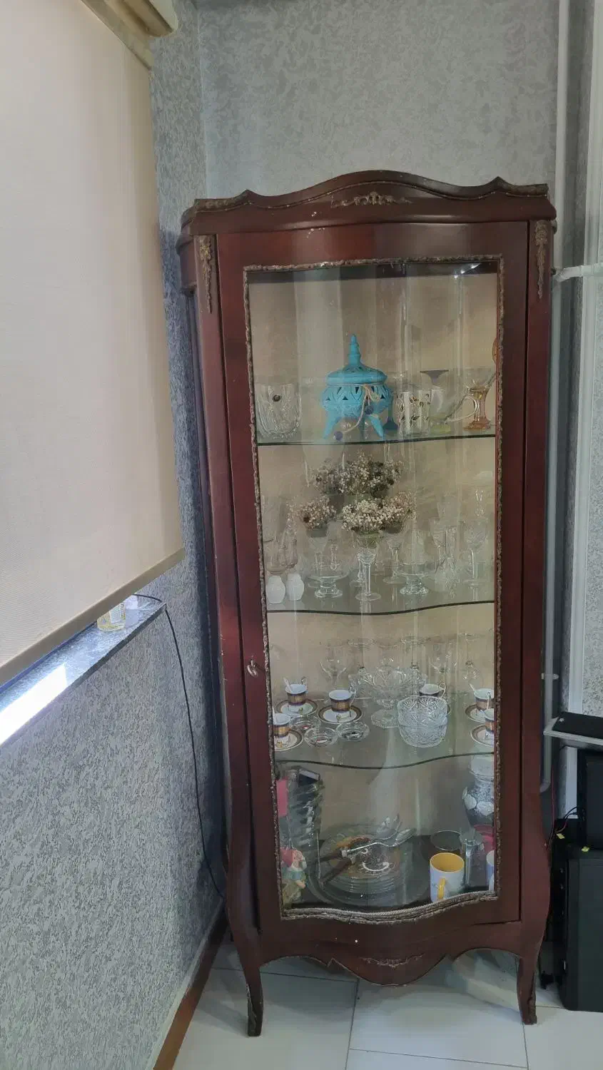 بوفه دکوری چوبی|بوفه، ویترین، کنسول|رشت, منظریه|دیوار