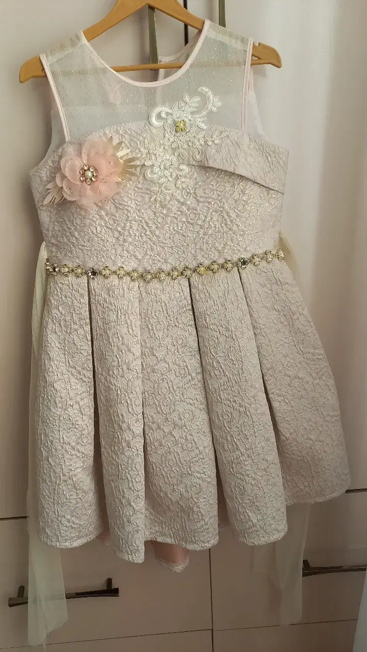 لباس مجلسی|کفش و لباس بچه|مرند, |دیوار