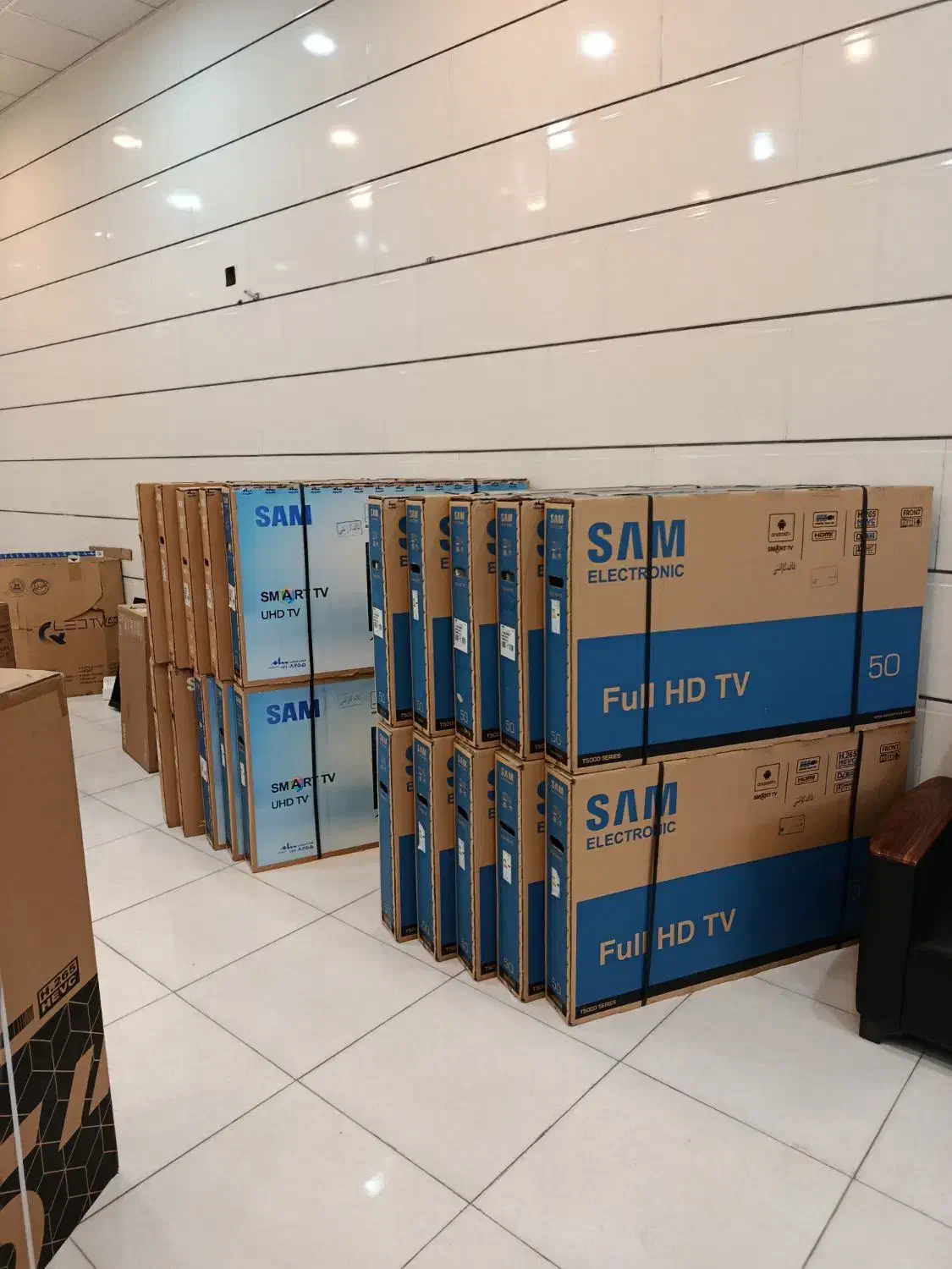 تلویزیون ۵۵ اینچ فقط فقط ۳۵۷۰۰|تلویزیون و پروژکتور|قم, نیروگاه|دیوار