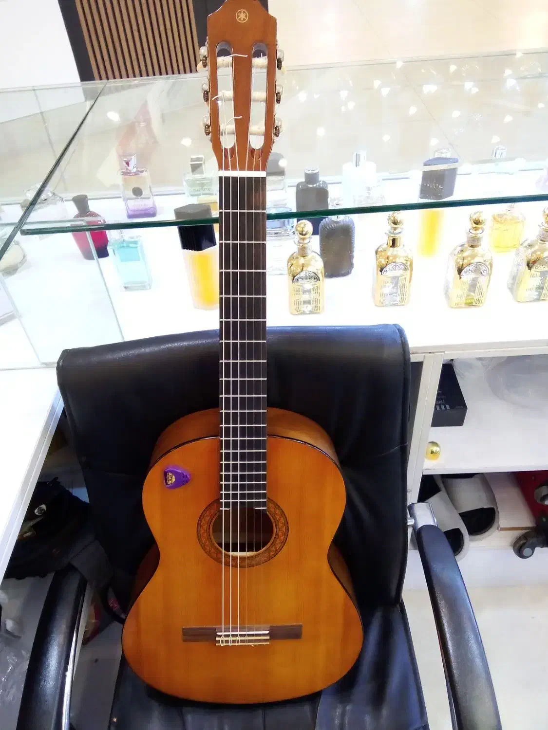 گیتار یاماها اصل|گیتار، بیس، امپلیفایر|کیش, |دیوار