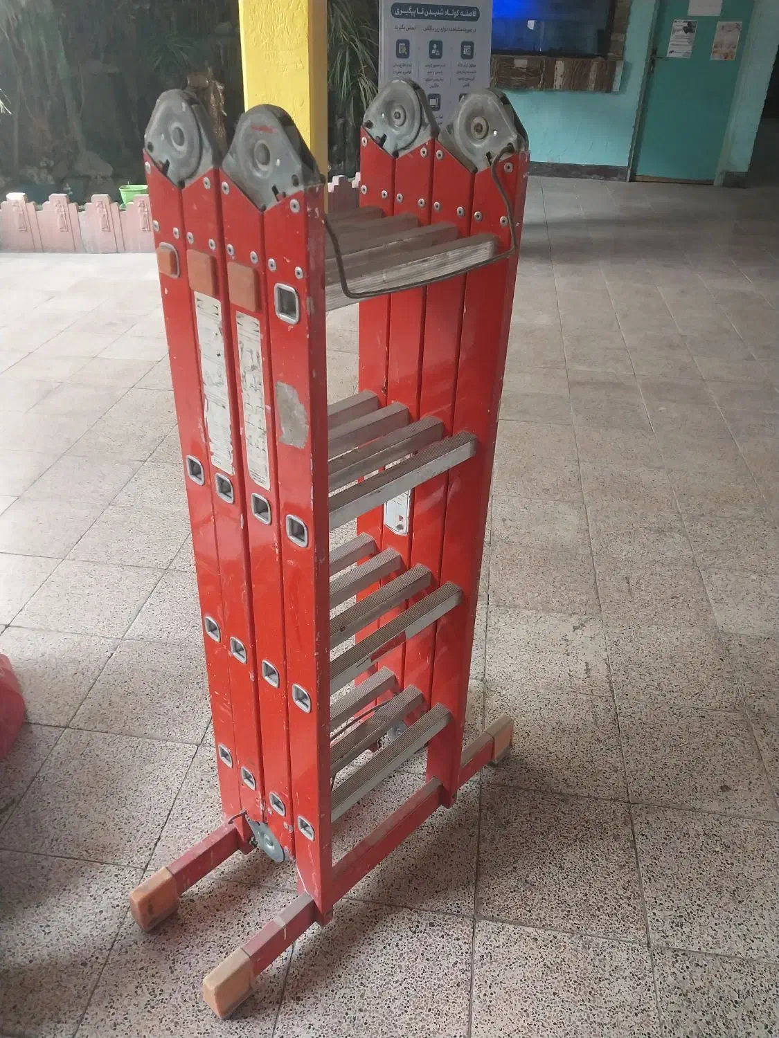 نردبان 4تیکه تاشو|ابزارآلات|تهران, هفده شهریور|دیوار