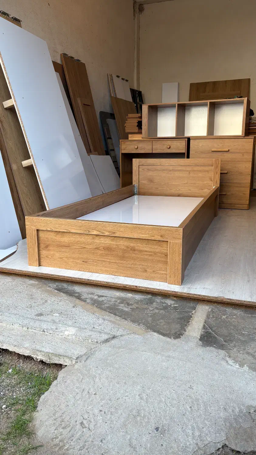 تخت یکنفره ابعاد ۹۰ در ۲۰۰|تخت و سرویس خواب|تنکابن, |دیوار