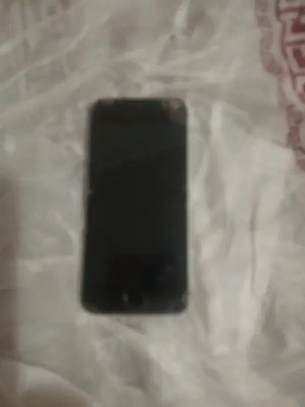 آیفون 5s|موبایل|پرند, فاز ۶|دیوار