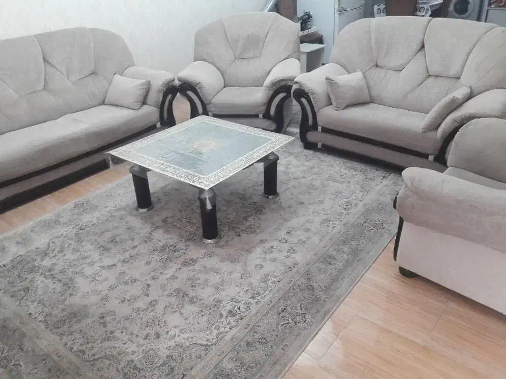 مبل ۷ نفره سالم و شیک  یخسازی خیابان دانشجو|مبلمان خانگی و میز عسلی|رشت, حمیدیان|دیوار