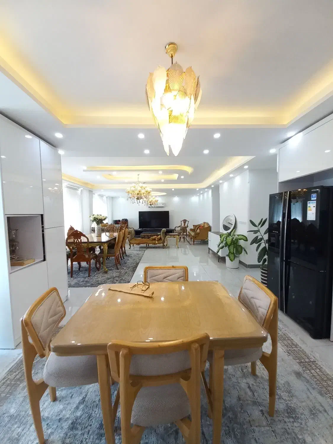 آپارتمان / مسکونی / ۱۶۲ متری / قلب استقامت|فروش آپارتمان|رشت, منظریه|دیوار