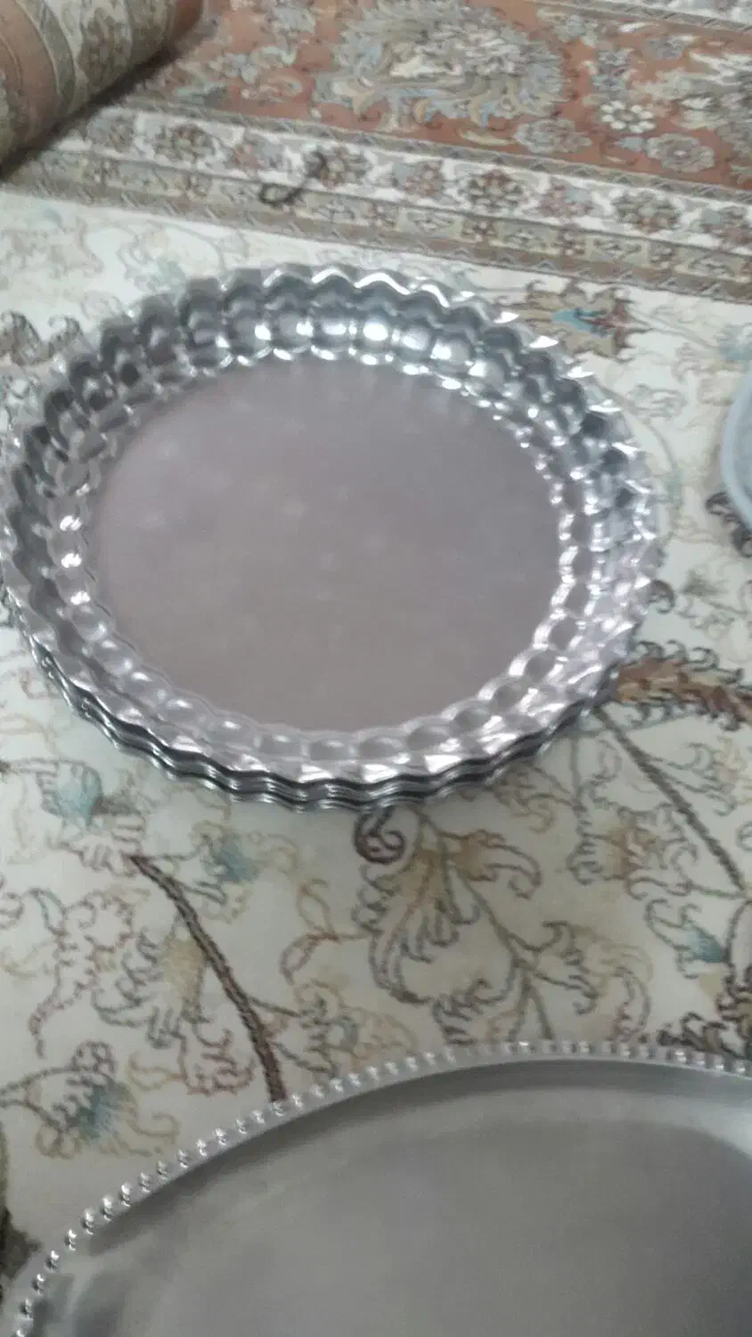 سینی استیل|ظروف سرو و پذیرایی|قم, نوبهار|دیوار