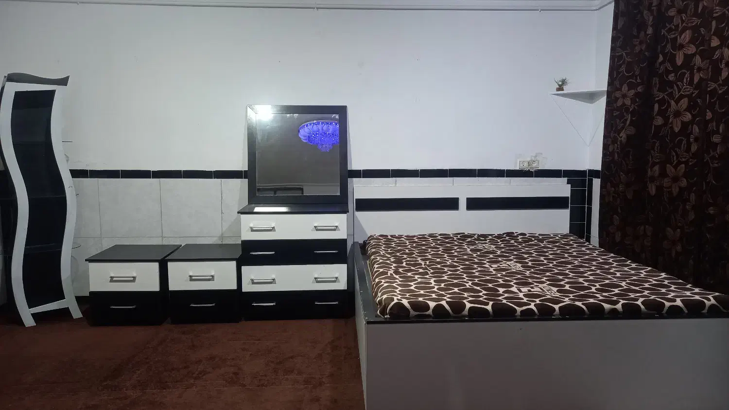 سرویس خواب دونفره|تخت و سرویس خواب|بانه, |دیوار