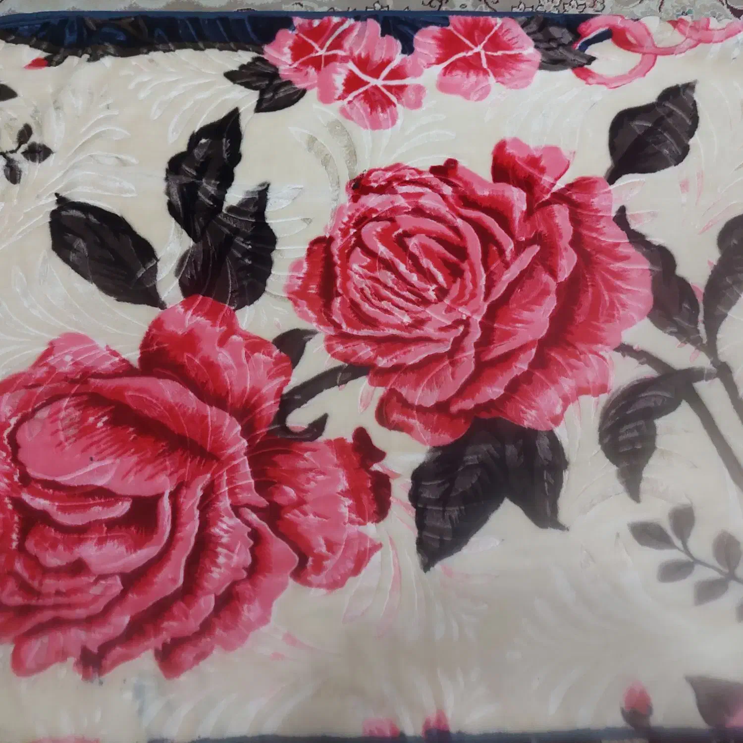 پتوکودک|رختخواب، بالش، پتو|بروجرد, |دیوار