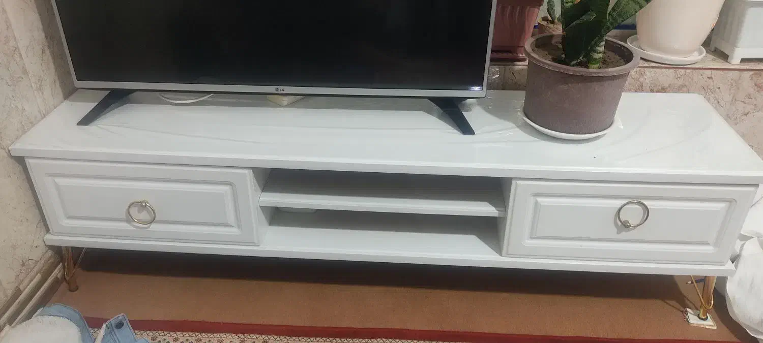 لوازم خانگی|میز تلویزیون|مرند, |دیوار