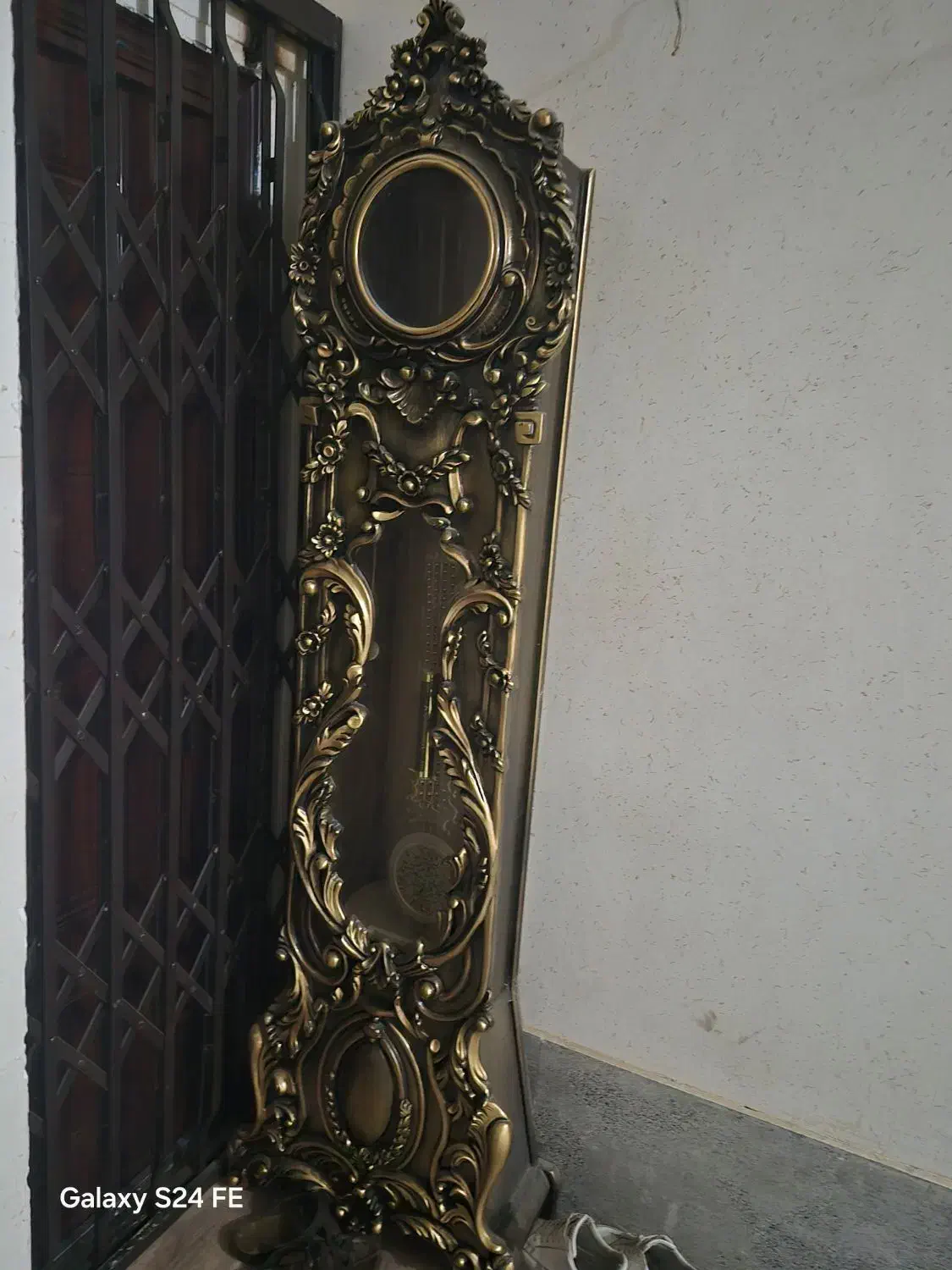 ساعت ایستاده|ساعت دیواری و تزئینی|شاهین‌شهر, مسکن مهر|دیوار