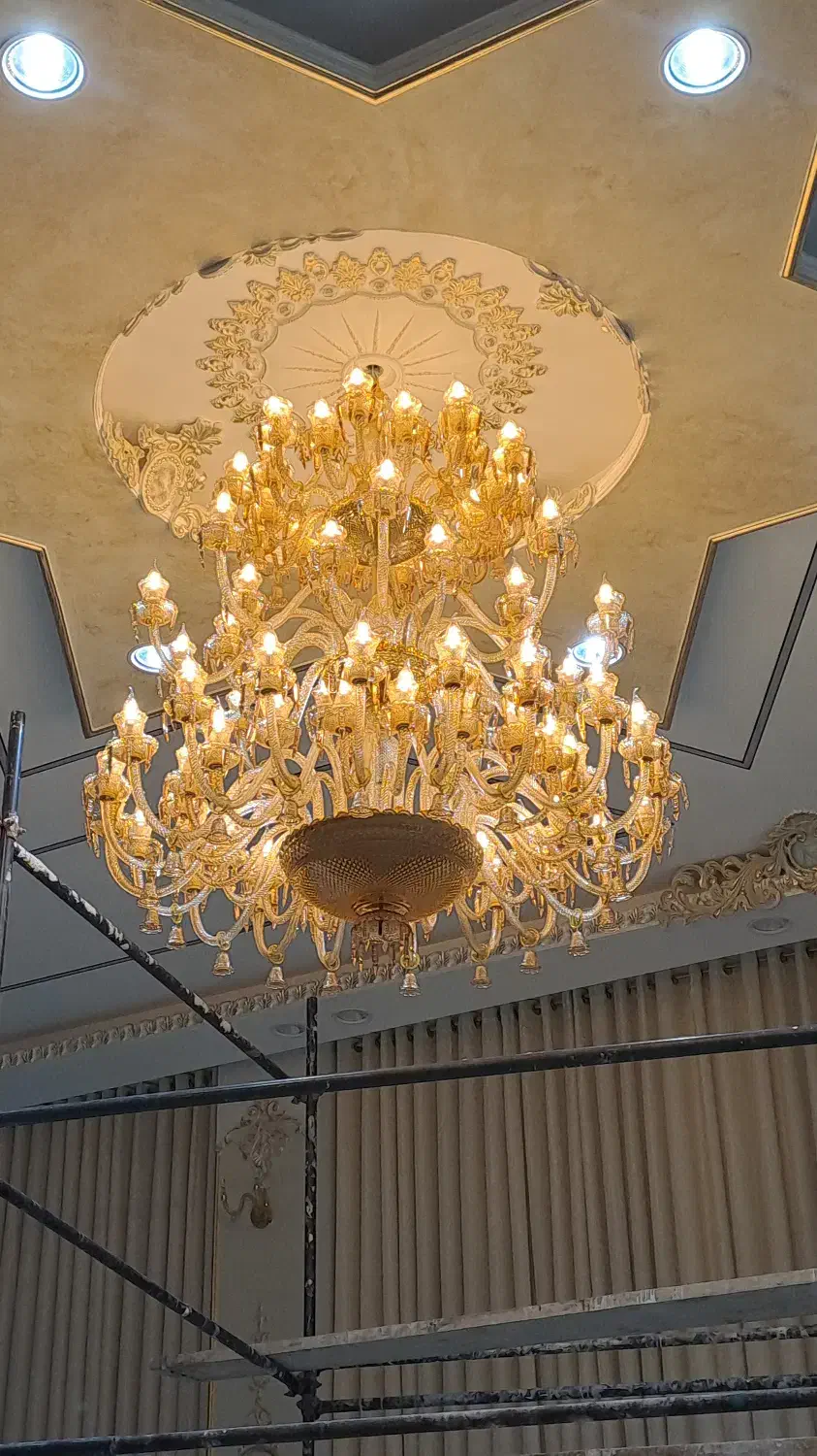 لوستر باکارات|لوستر و چراغ آویز|محمدشهر, شهرک چمران|دیوار