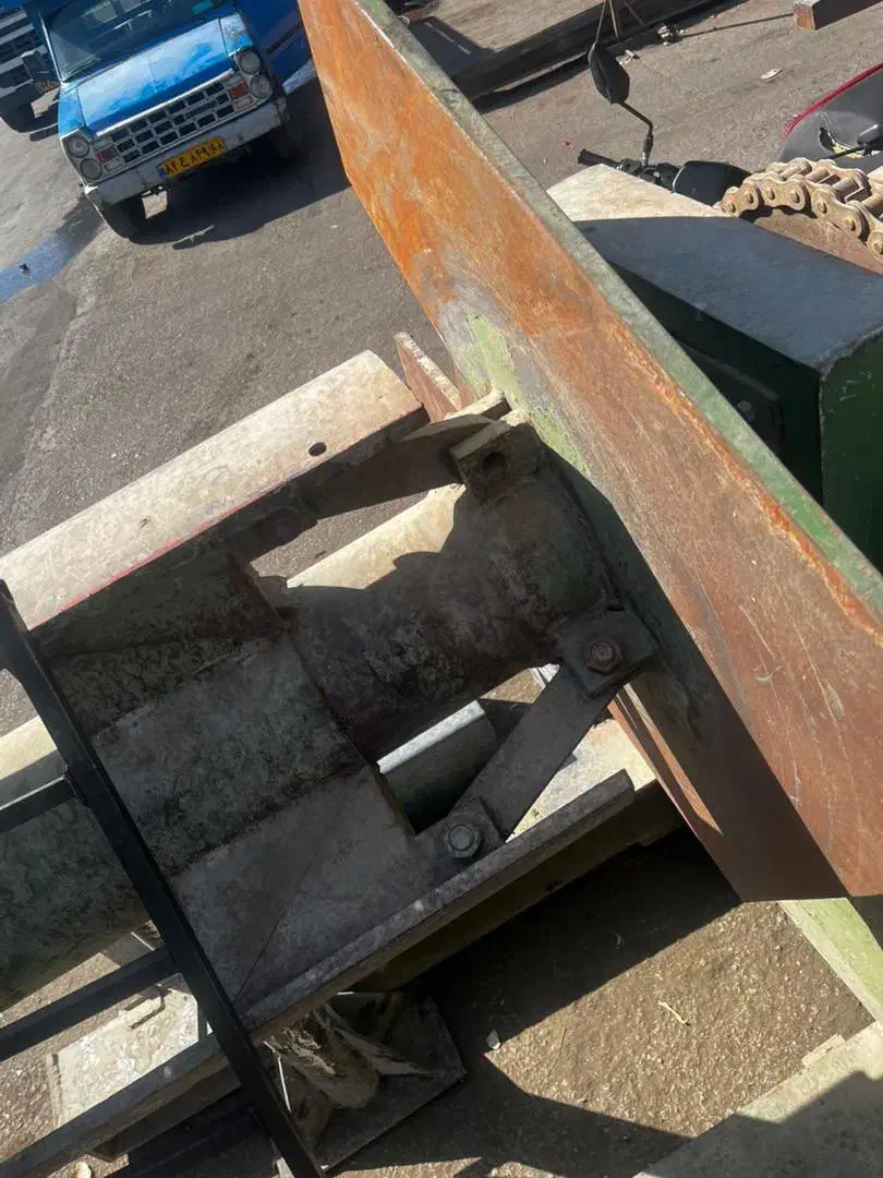 رول باز کن ورق (رول گیر)|ماشین‌آلات صنعتی|ری, بازار آهن|دیوار