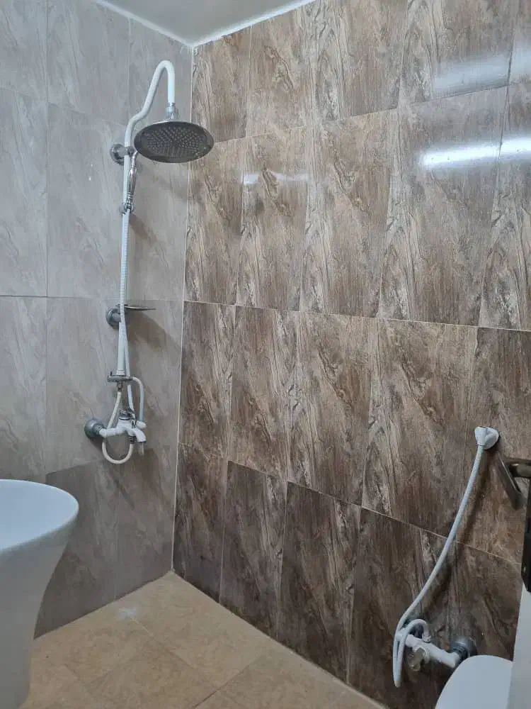 ۱۳۵متر سه خواب خوش نقشه پرنور دو کله شهران