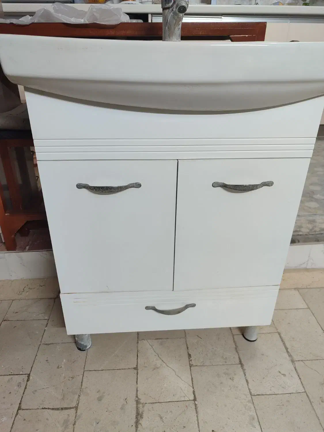 روشویی کابینت دار باشیر اهرمی سالم و تمیز|لوازم سرویس بهداشتی|ری, دولتآباد|دیوار