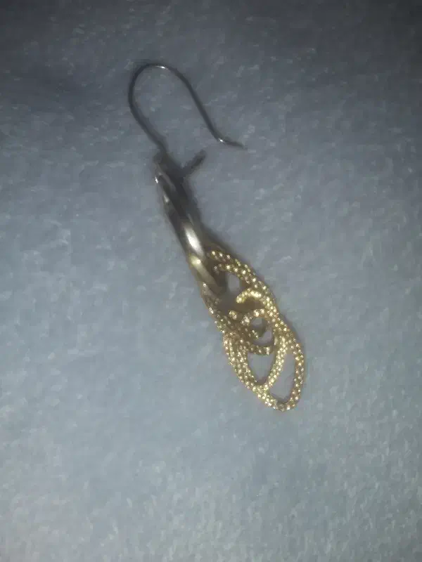 گمشده|اشیا|مشهد, یاس|دیوار