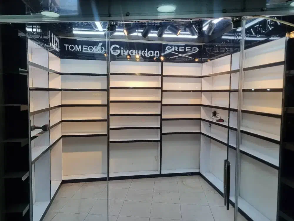 دکور و ویترینMDF درجه 1|کتابخانه، شلف، قفسه‌های دیواری|ساری, |دیوار