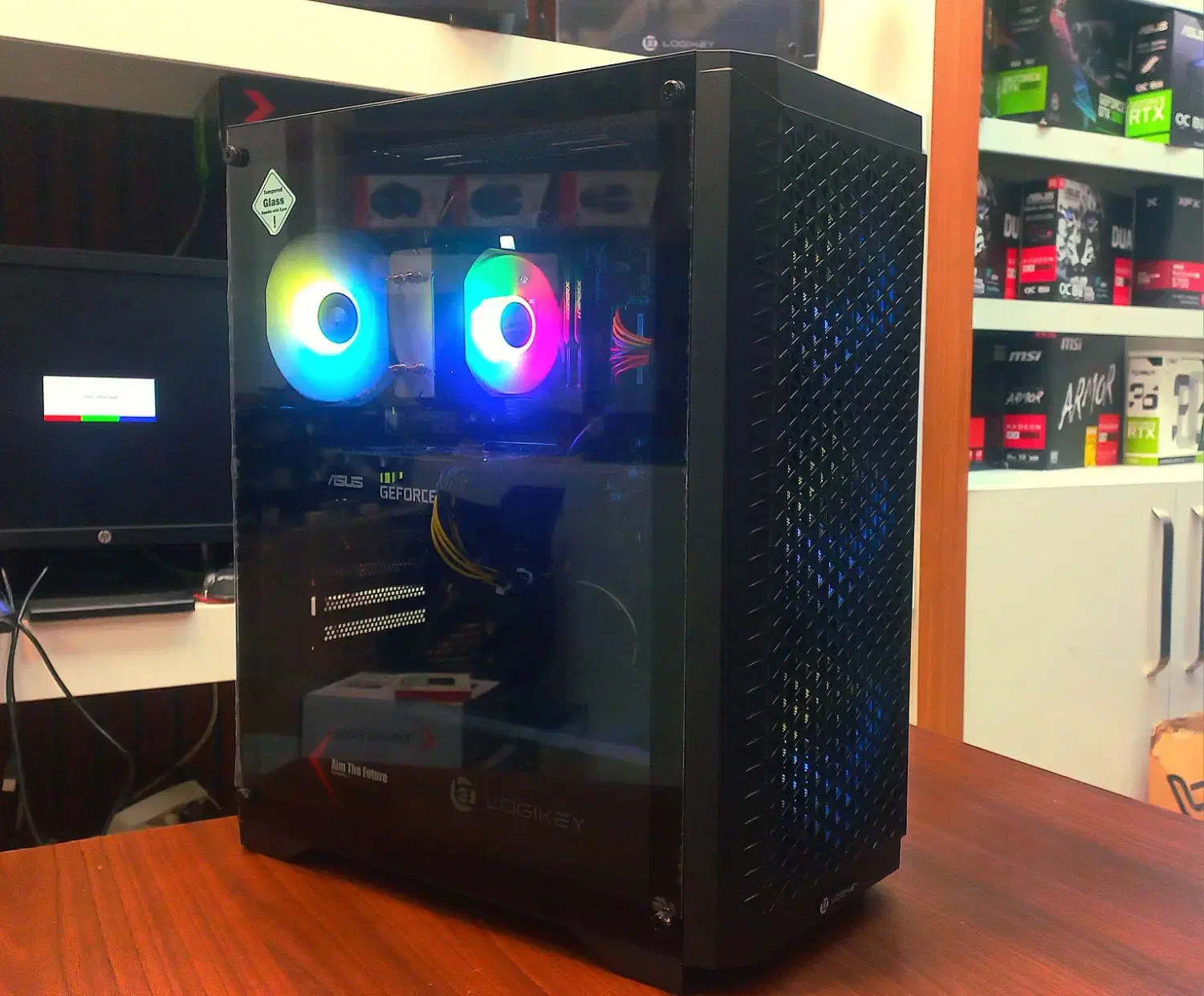 کیس با پردازنده  i3 13100f و گرافیک  GTX 1080 8GB|رایانه رومیزی|مشهد, عامل|دیوار