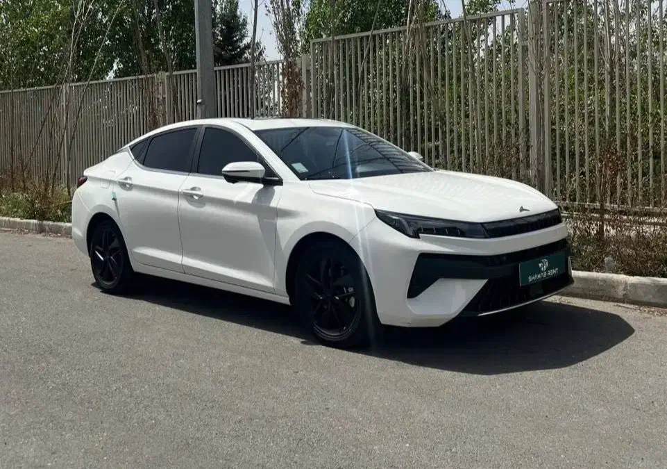 کی ام سی j7 مدل 1404|خودرو سواری و وانت|تهران, ولنجک|دیوار