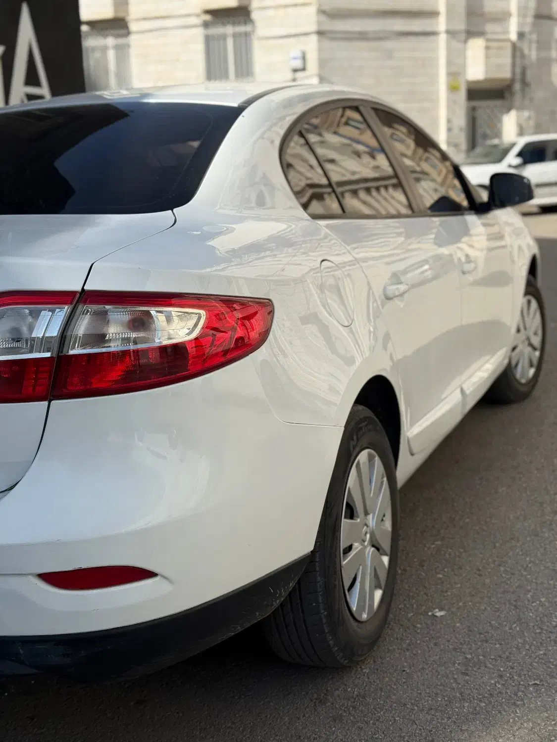 رنو فلورانس2015|خودرو سواری و وانت|اردبیل, |دیوار