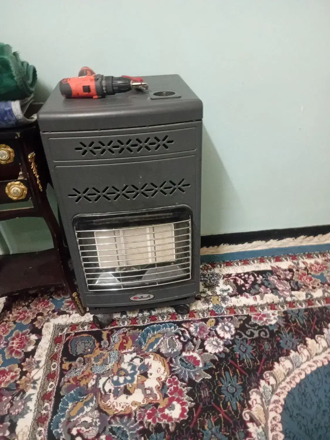 بخاری گازی|بخاری، هیتر، شومینه|سراوان, |دیوار