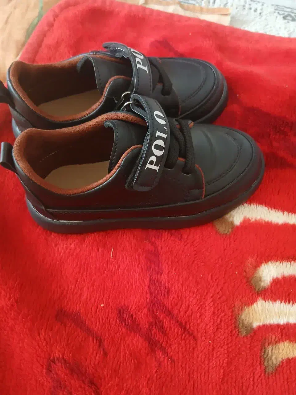 کفش بچگانه نو|کفش و لباس بچه|پاکدشت, پاکدشت (مامازند)|دیوار