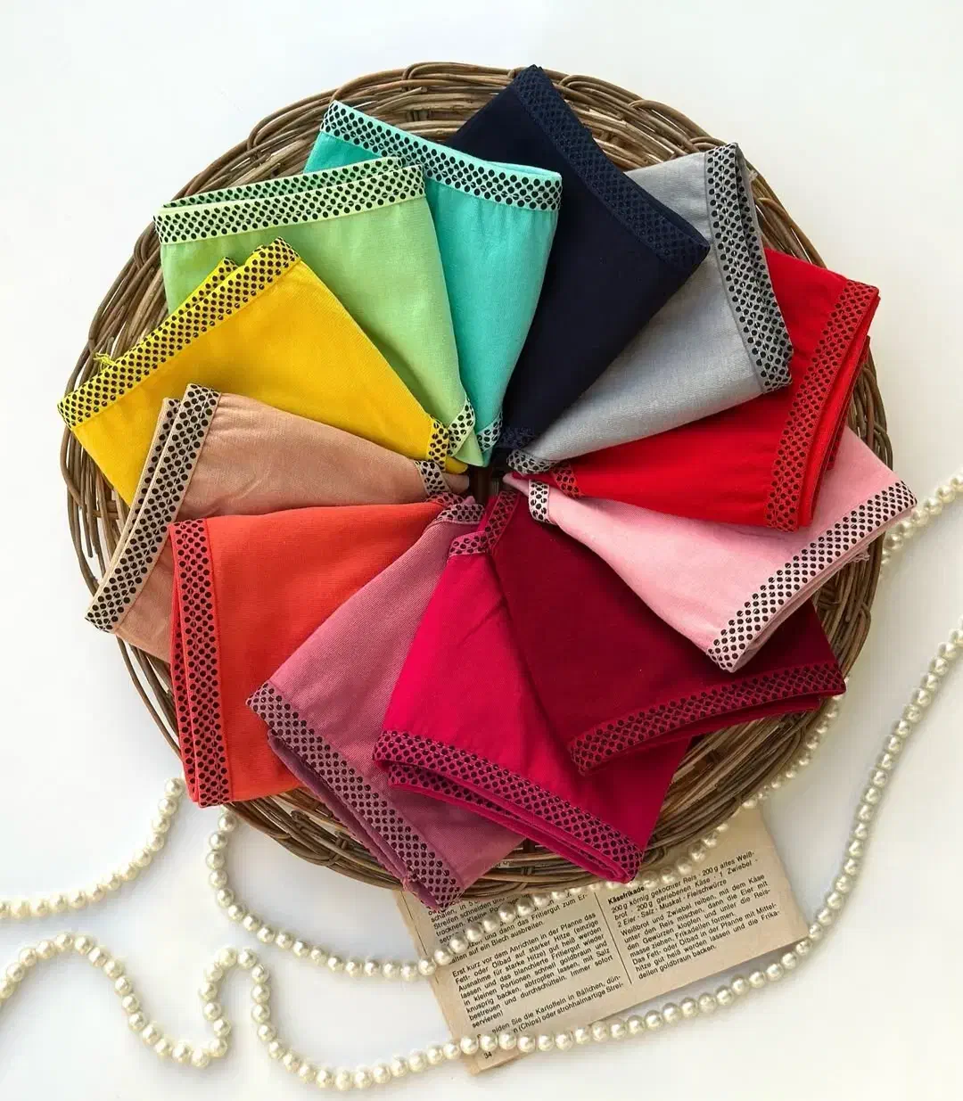 لباس زیر|لباس|دامغان, |دیوار